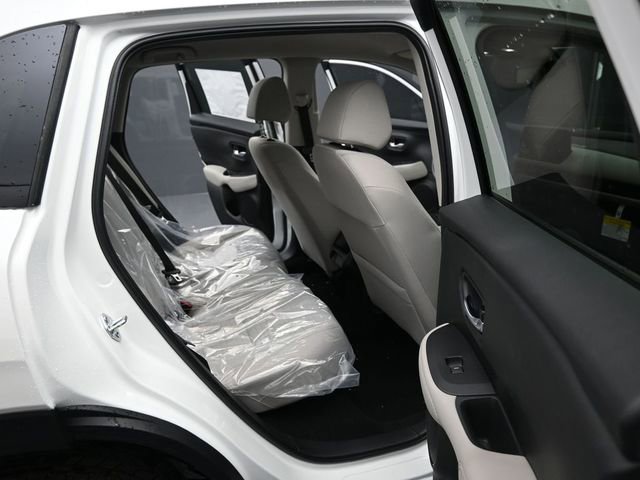 New 2026 Honda HR-V LX image 2