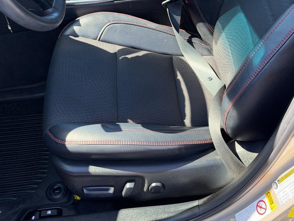 Used 2017 Toyota Camry SE FWD image 22