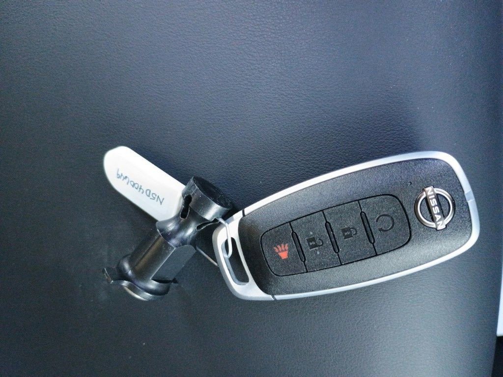 New 2025 Nissan Armada SV image 30