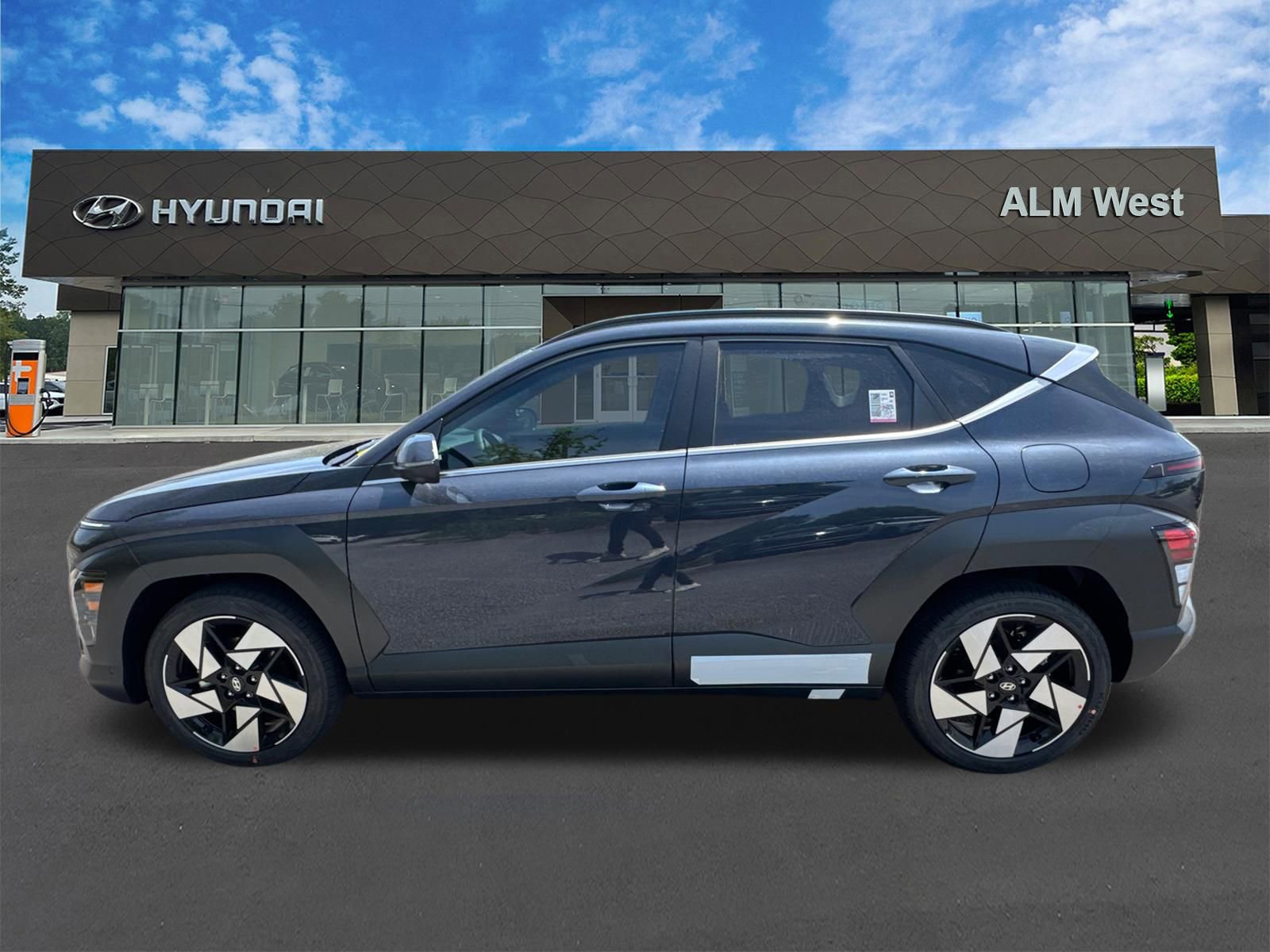 New 2026 Hyundai Kona Limited FWD image 9