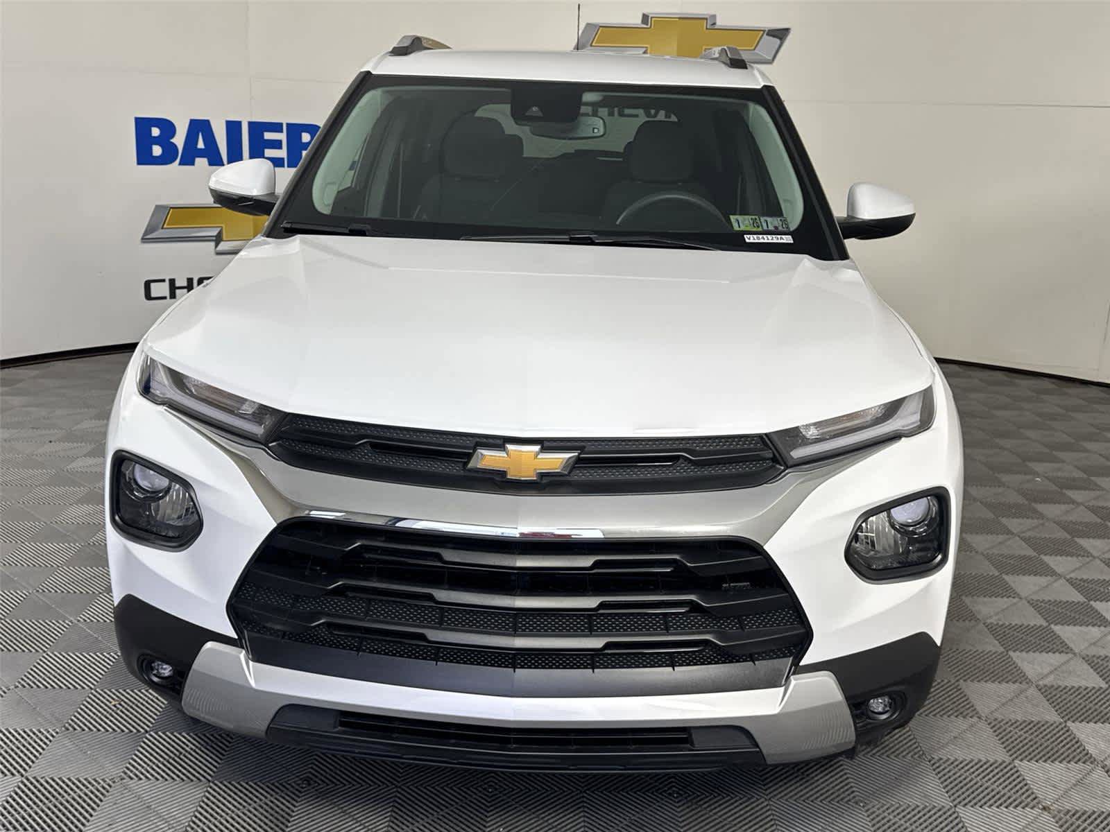 Certified 2023 Chevrolet TrailBlazer LT w/ Convenience Package FWD image 8