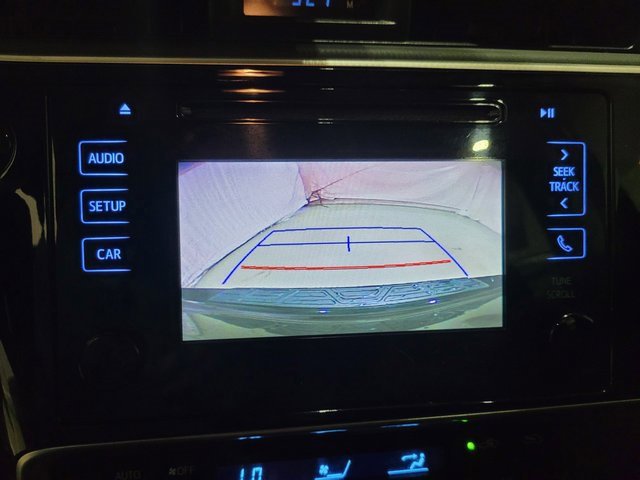 Used 2017 Toyota Corolla LE image 6