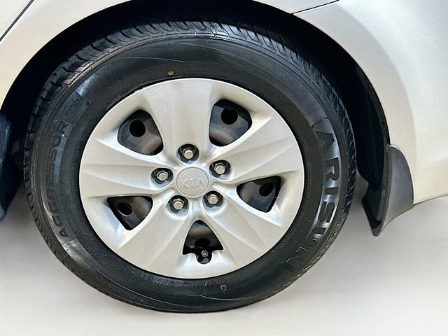 Used 2018 Kia Forte LX w/ LX Rear Camera Package FWD image 6