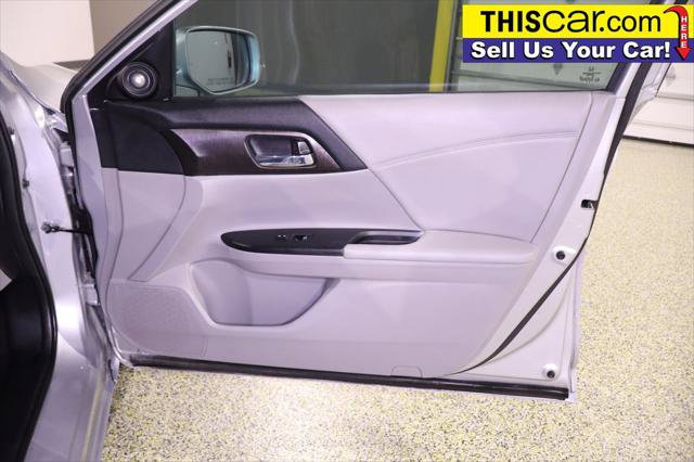 Used 2014 Honda Accord EX-L image 34