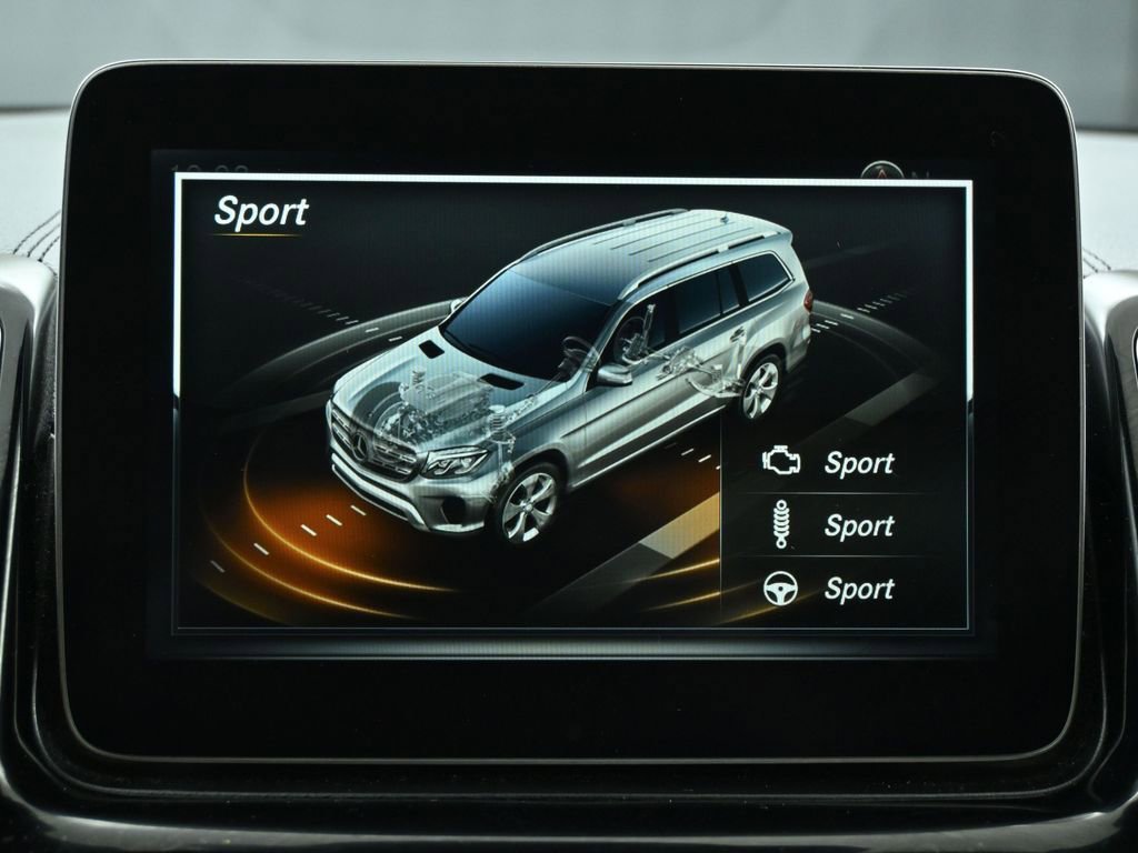 Used 2017 Mercedes-Benz GLS 550 4MATIC image 41