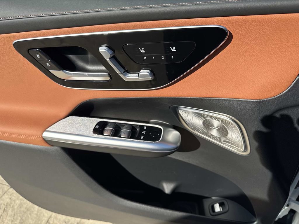 New 2026 Mercedes-Benz GLC 43 AMG GLC 43 AMGﾮ image 17