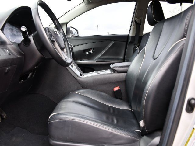 Used 2014 Toyota Venza XLE w/ XLE Premium Package image 12