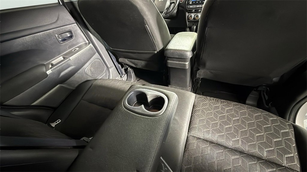 Used 2021 Mitsubishi Outlander Sport SE image 45