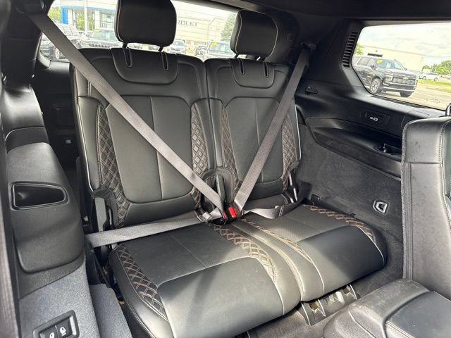 Used 2023 Jeep Grand Cherokee L Summit AWD/4WD image 37