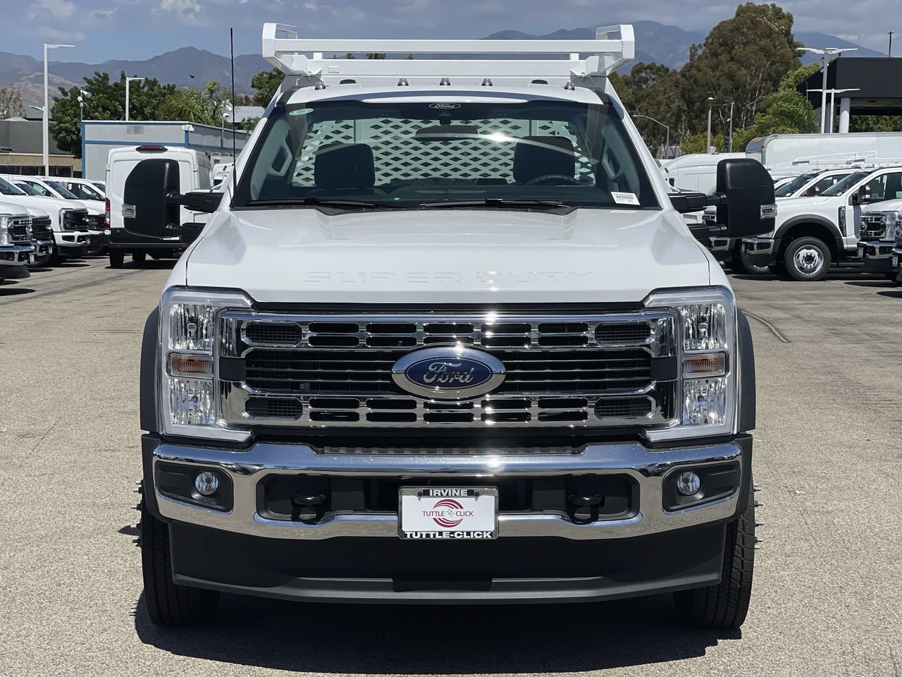 New 2026 Ford F450 XL w/ XL Chrome Package RWD image 2