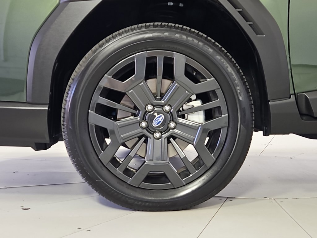 Certified 2026 Subaru Outback Limited XT AWD/4WD image 5