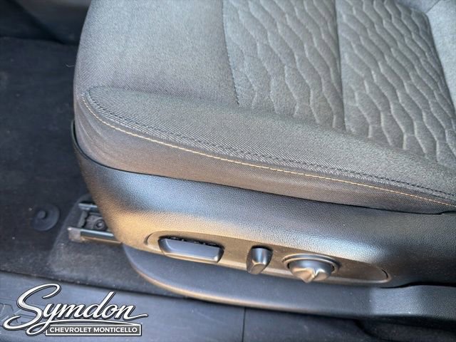 Used 2019 Chevrolet Equinox LT image 17