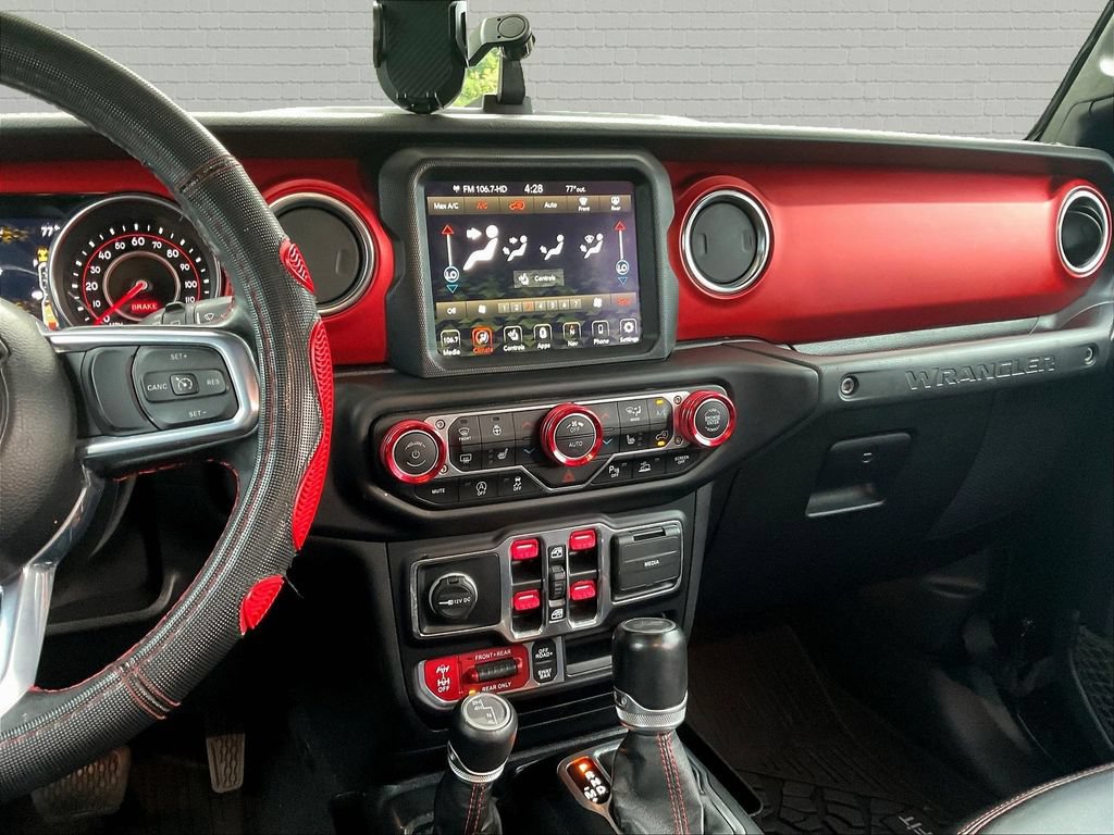 Used 2021 Jeep Wrangler Unlimited Rubicon AWD/4WD image 9