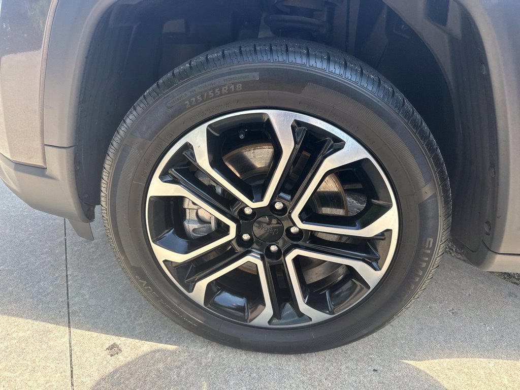 Used 2024 Jeep Compass Limited AWD/4WD image 27
