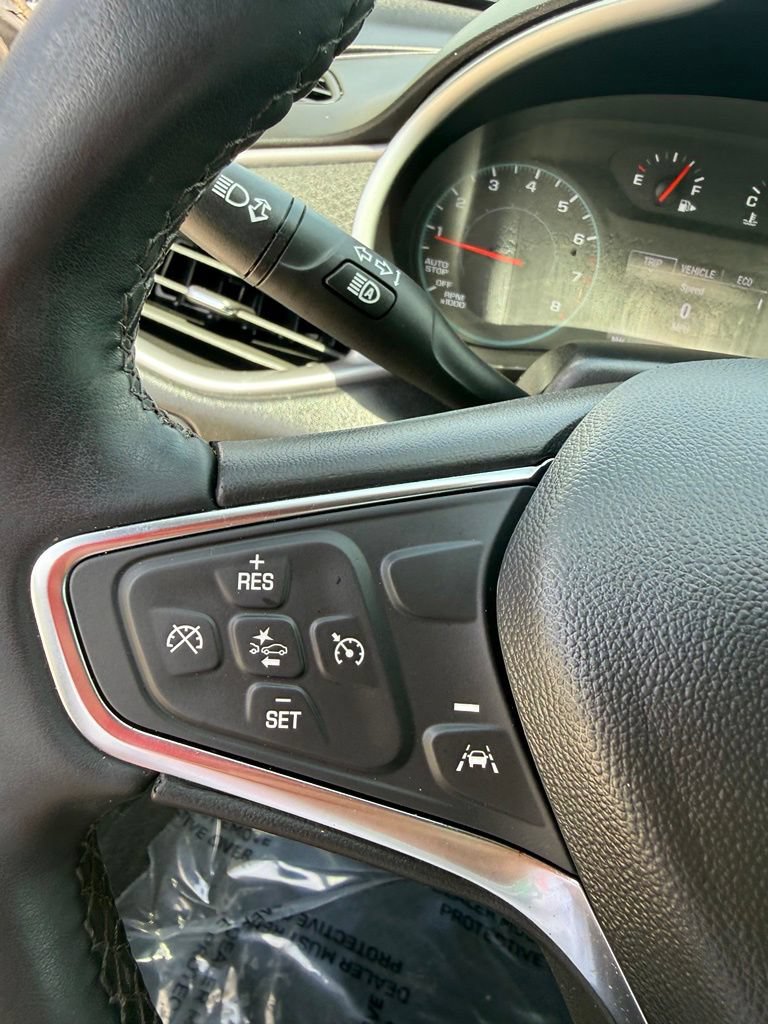 Used 2025 Chevrolet Malibu RS FWD image 14