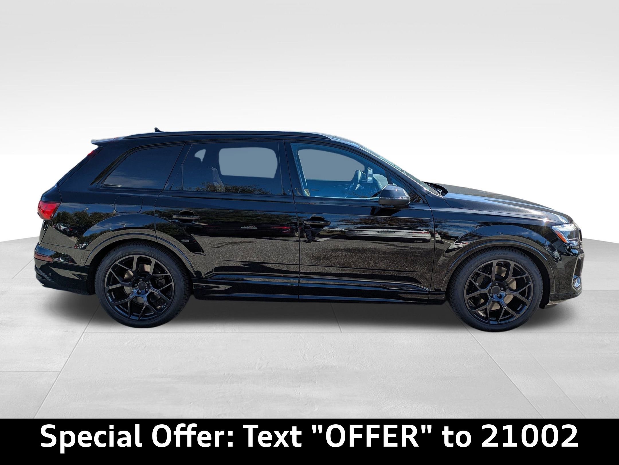 New 2026 Audi SQ7 Premium Plus image 2