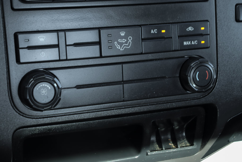 Used 2015 Ford F350 XL RWD image 26