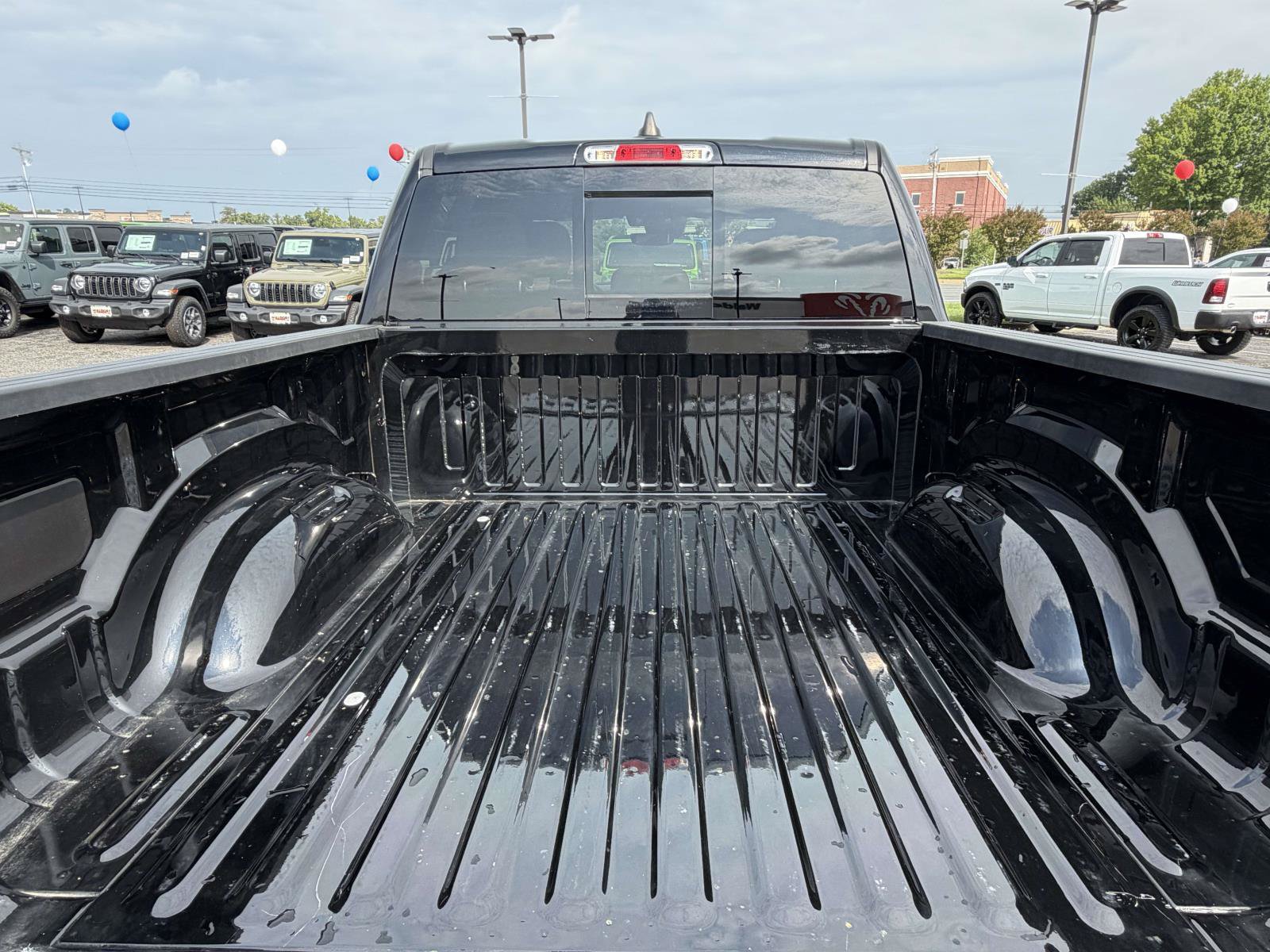 Used 2025 RAM 1500 Big Horn AWD/4WD image 35