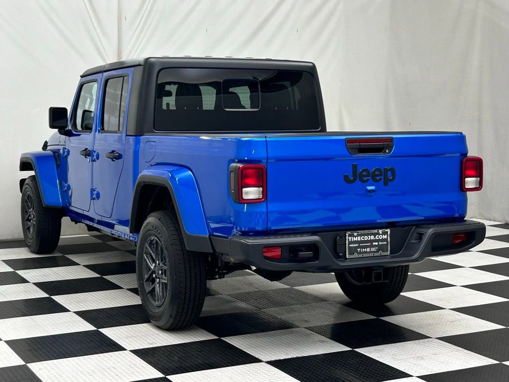 New 2025 Jeep Gladiator Sport image 6
