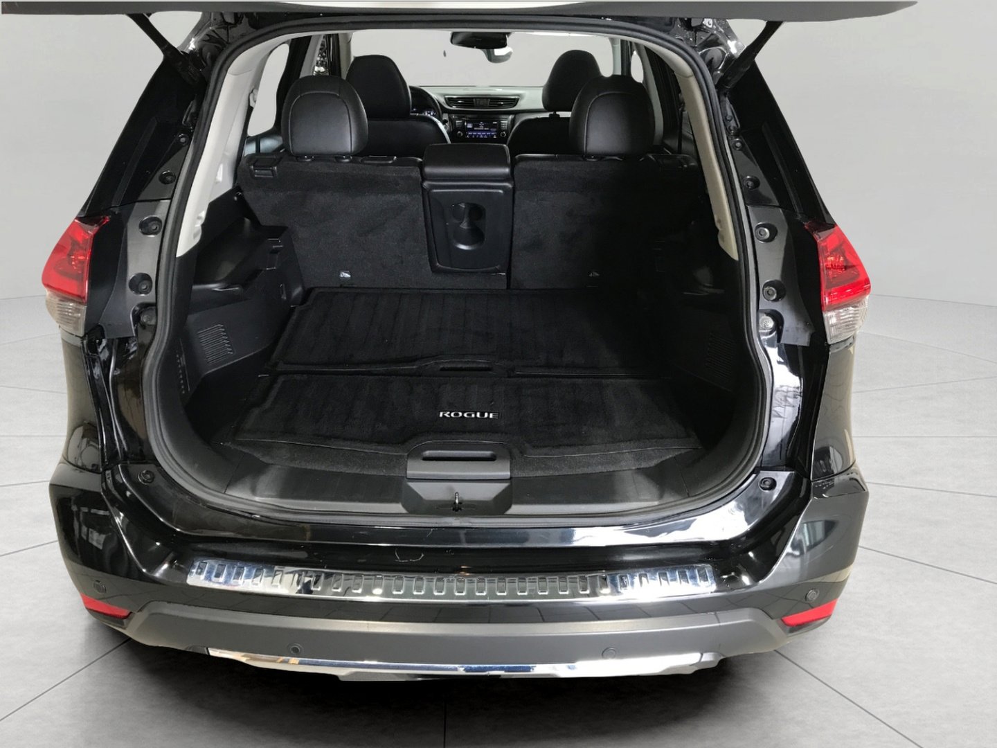 Used 2019 Nissan Rogue SL AWD/4WD image 15