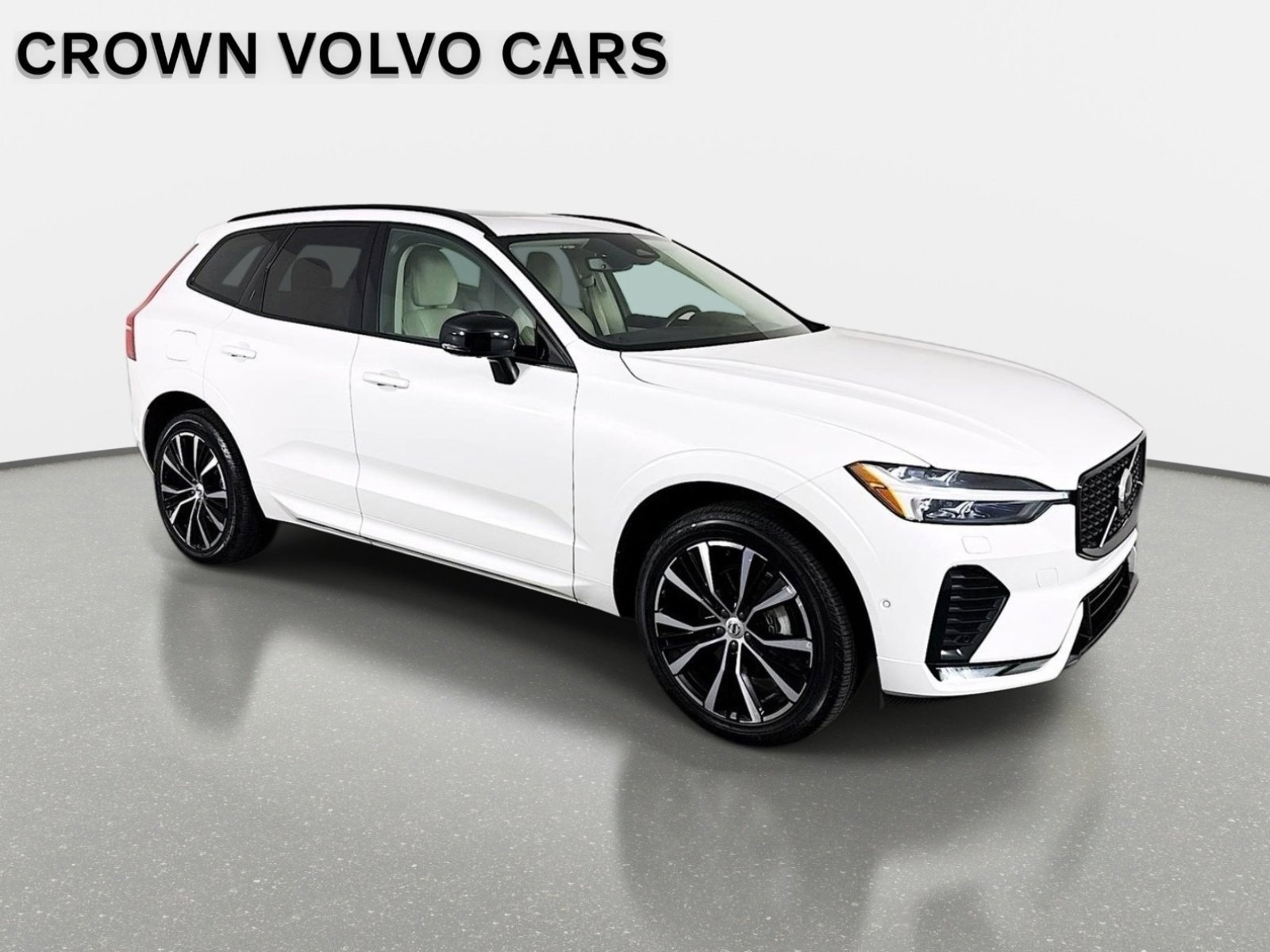 Used 2024 Volvo XC60 B5 Ultimate AWD/4WD image 3