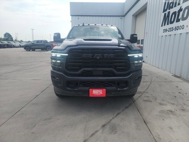 New 2025 RAM 2500 Laramie image 8