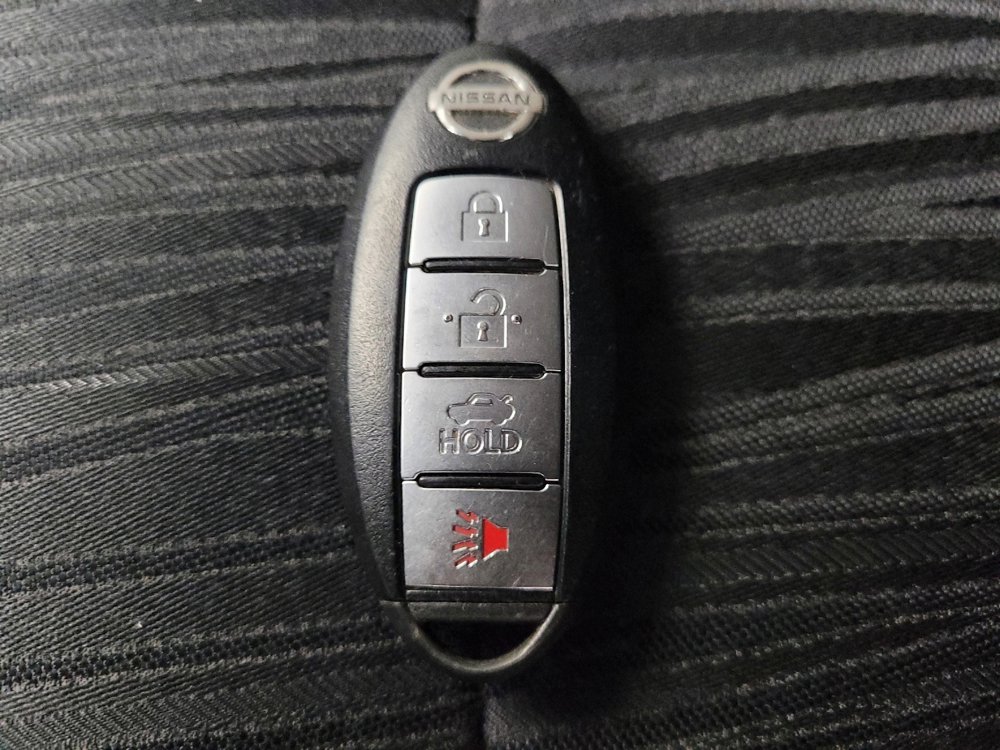 Used 2019 Nissan Sentra SV w/ Special Edition Package FWD image 32