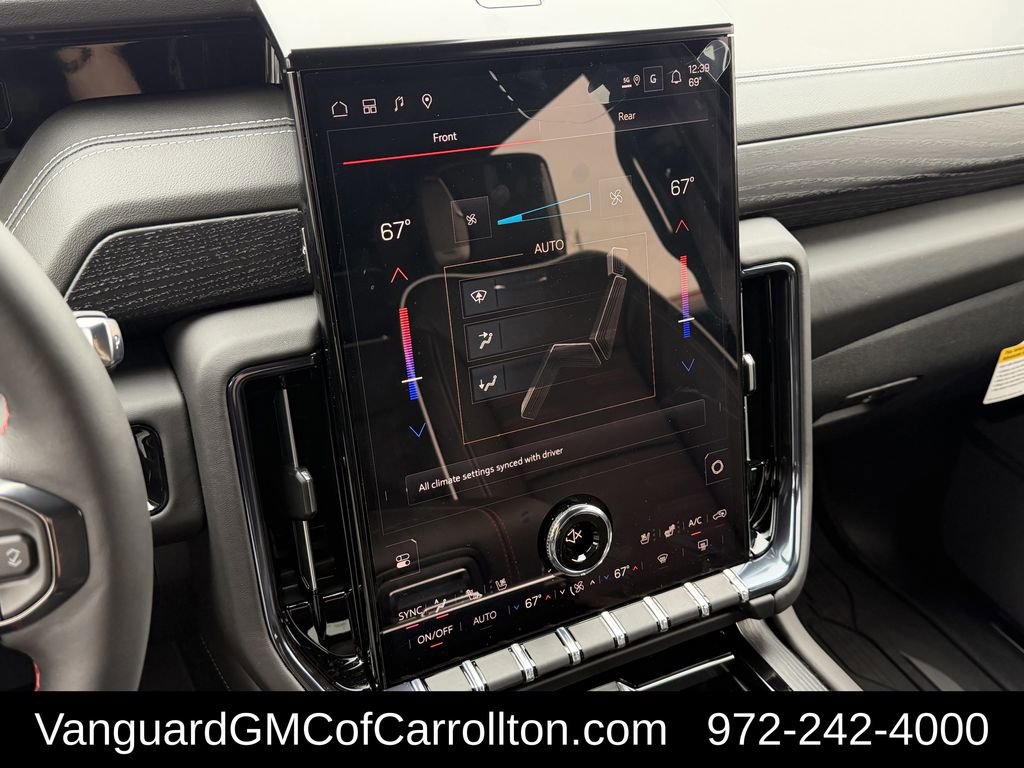 New 2026 GMC Yukon AT4 Ultimate w/ LPO, Floor Liner Package AWD/4WD image 16