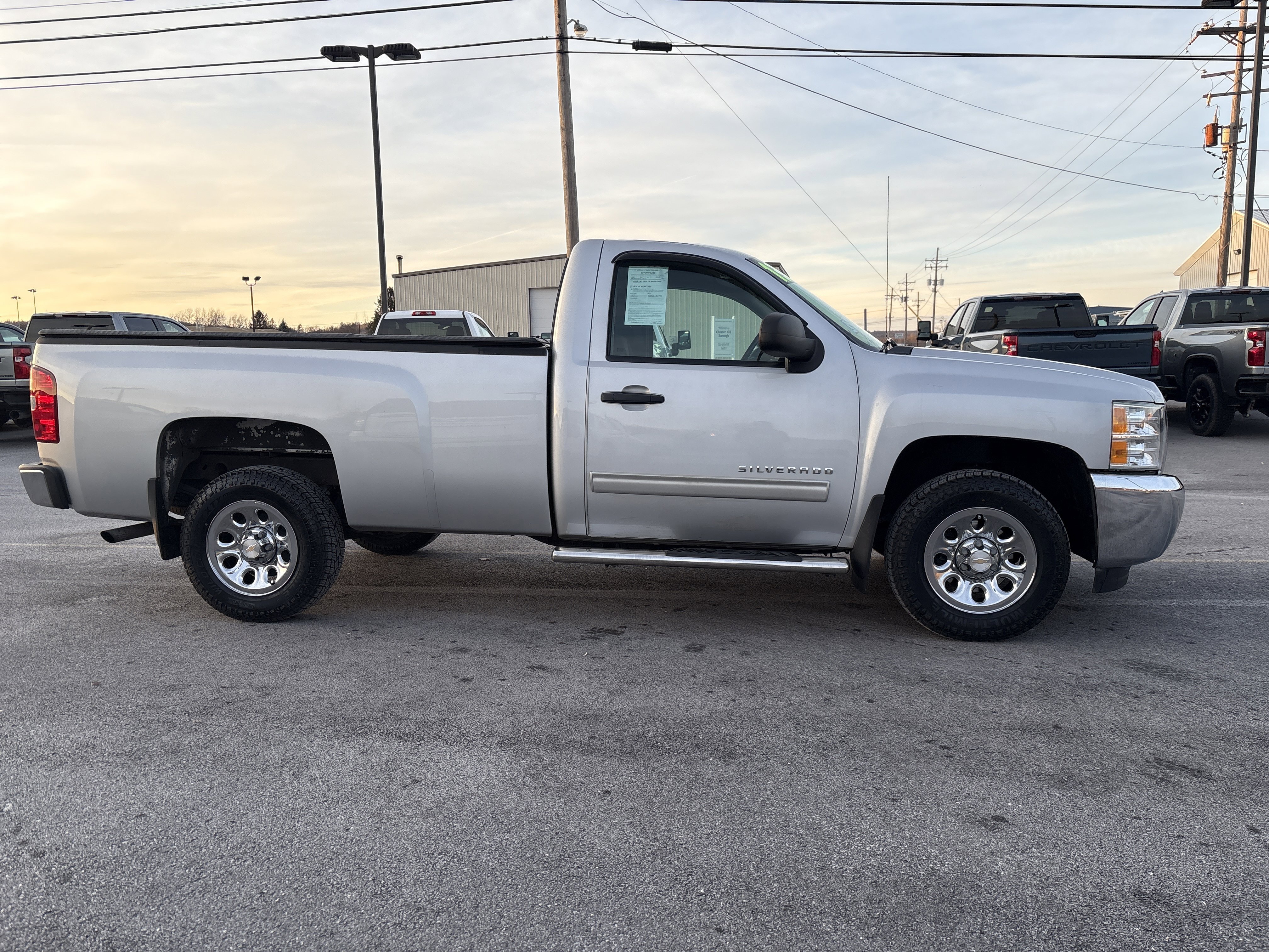 Used 2013 Chevrolet Silverado 1500 LT image 2