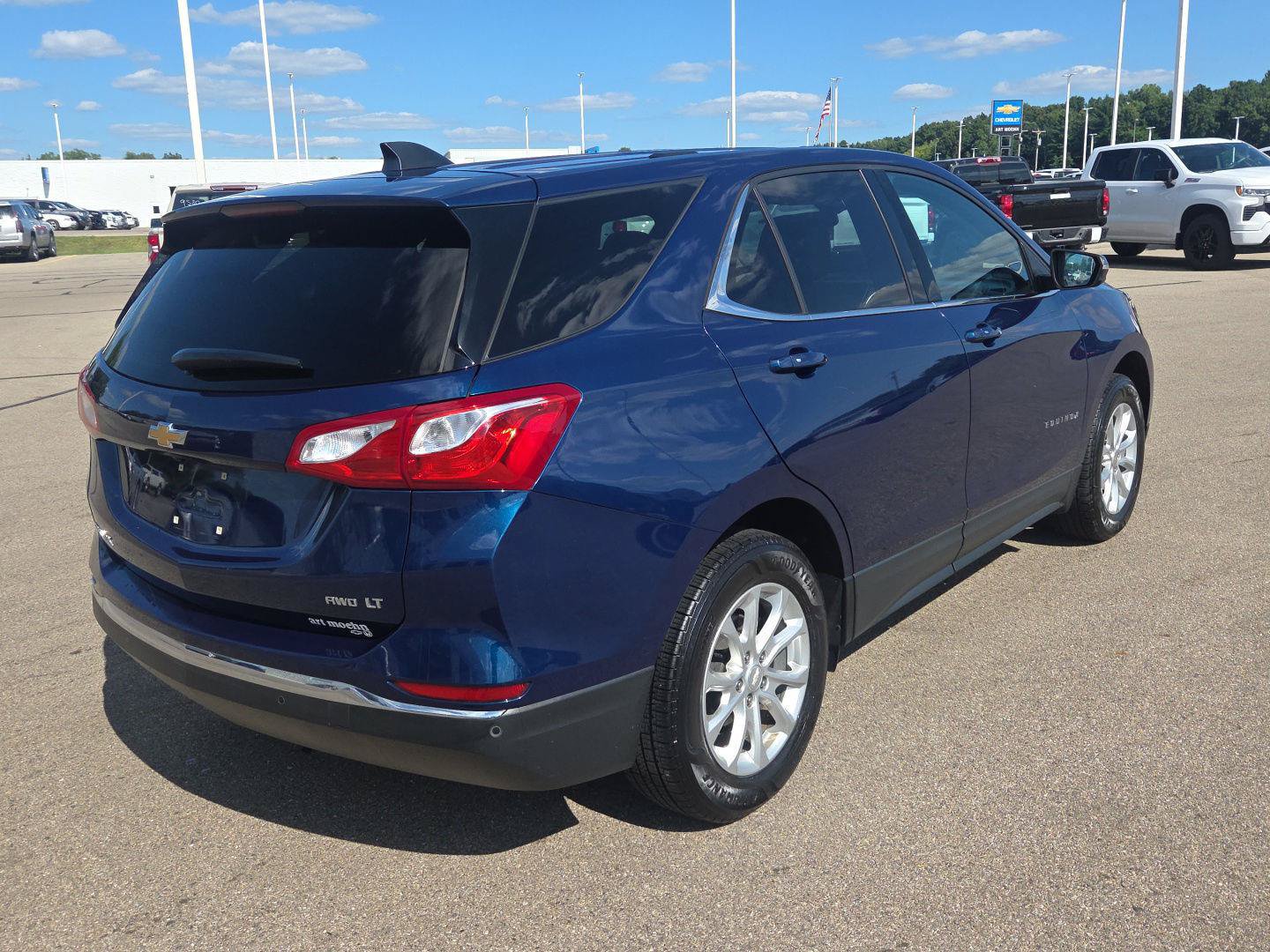 Used 2019 Chevrolet Equinox LT AWD/4WD image 6