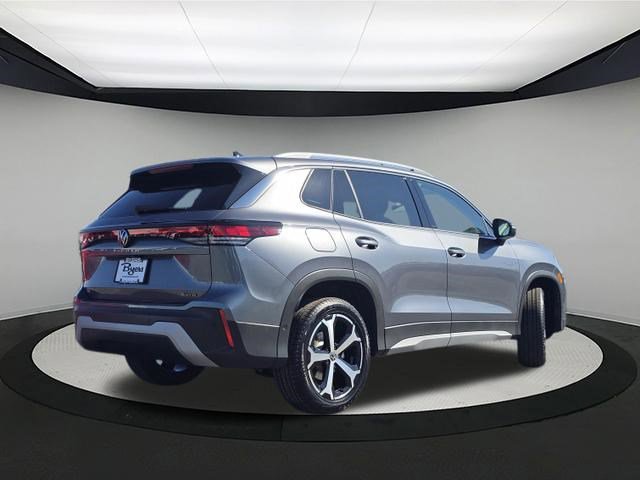 New 2026 Volkswagen Tiguan SE image 7