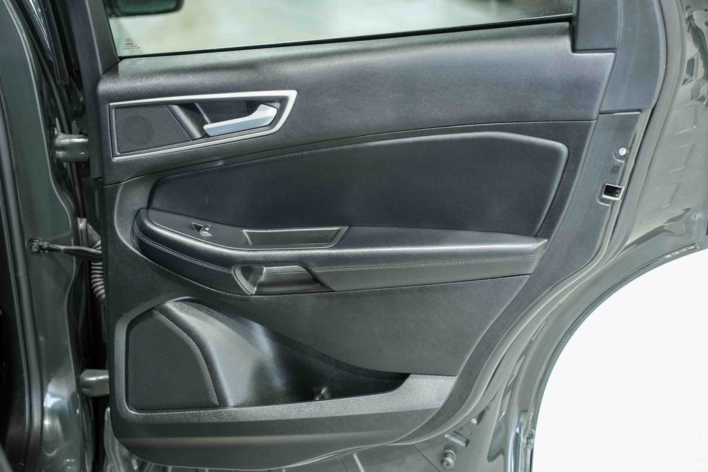 Used 2023 Ford Edge SEL w/ Convenience Package image 20