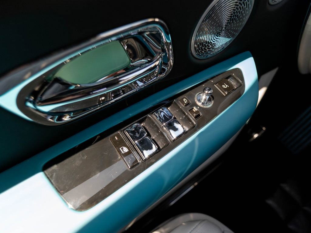 New 2026 Rolls-Royce Cullinan AWD/4WD image 11