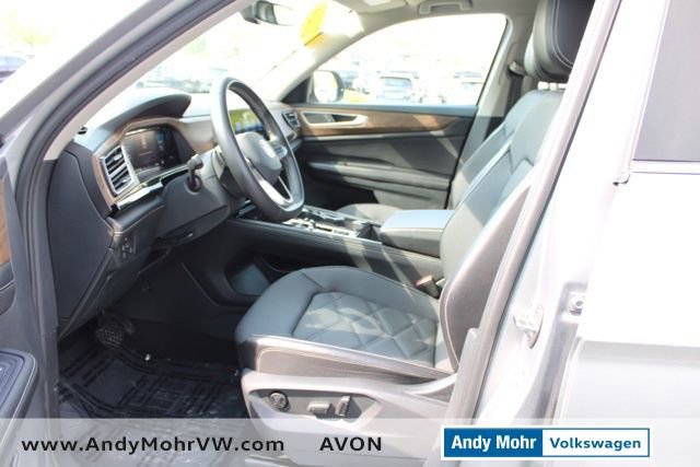 Used 2024 Volkswagen Atlas SE AWD/4WD image 20