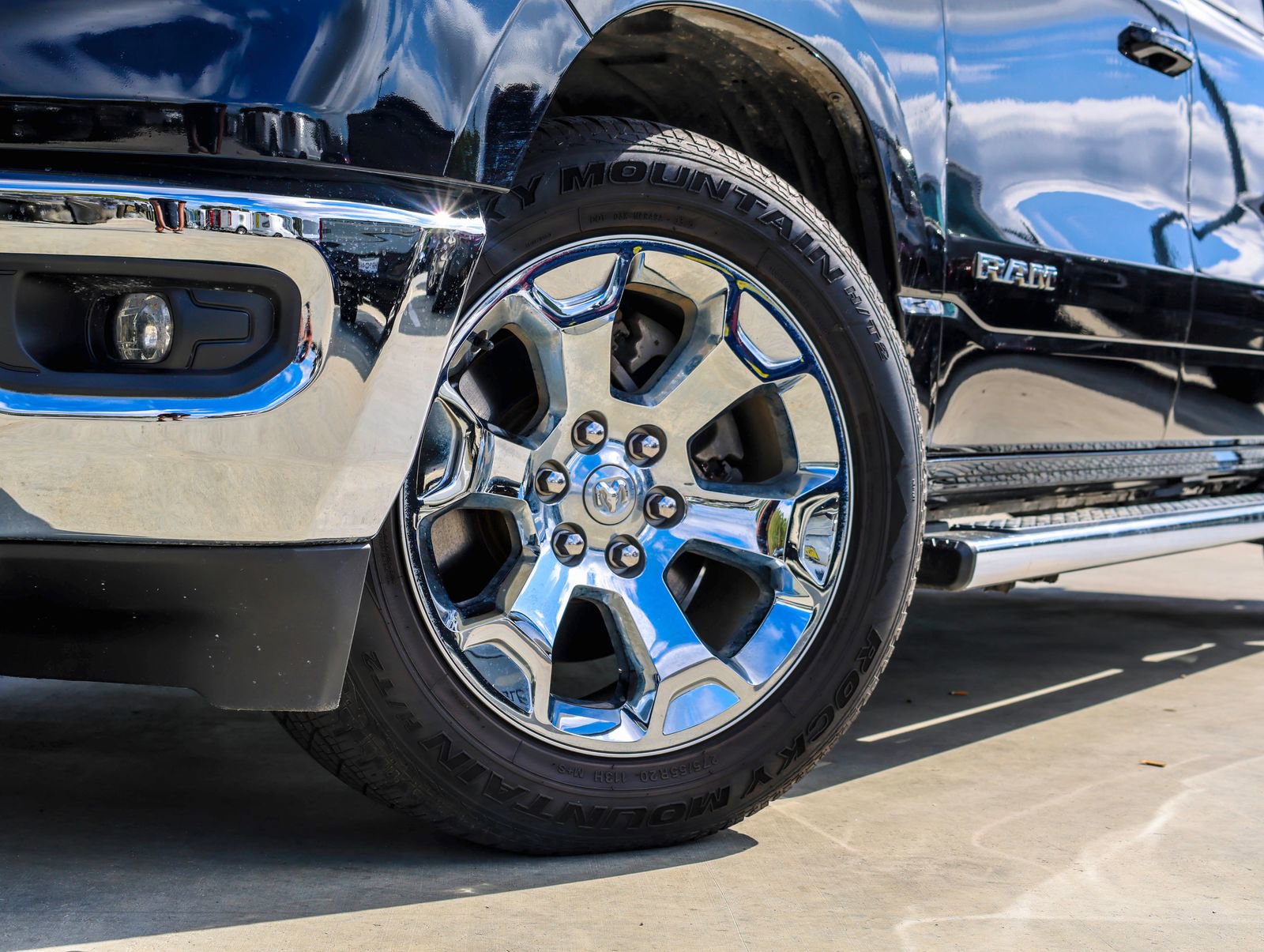 Used 2021 RAM 1500 Lone Star image 2