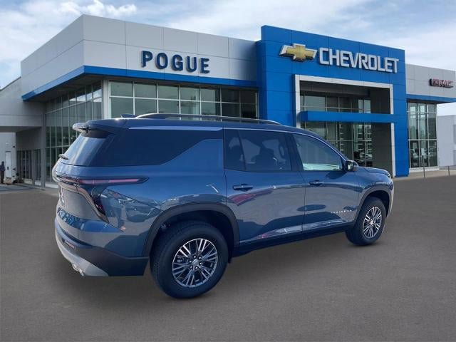 New 2026 Chevrolet Traverse LT w/ Driver Confidence Package FWD image 2