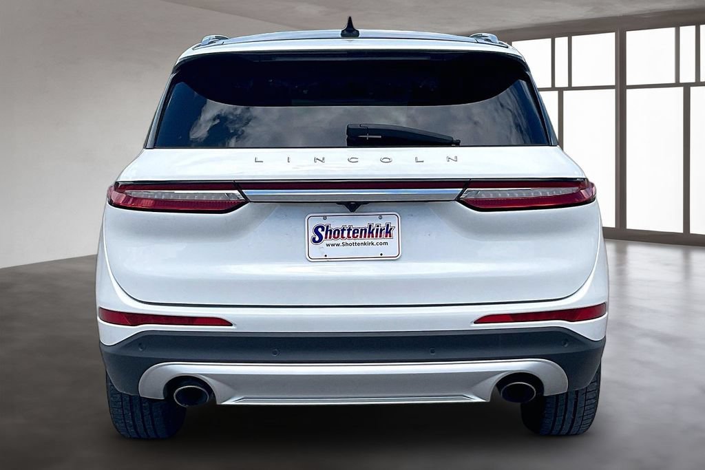 Used 2022 Lincoln Corsair Reserve w/ Elements Package FWD image 5