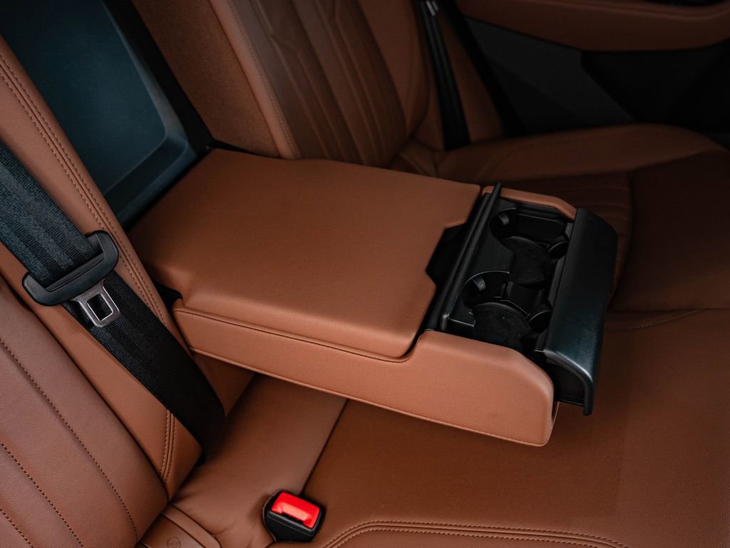 Used 2021 Audi e-tron Premium w/ Convenience Plus Package AWD/4WD image 44