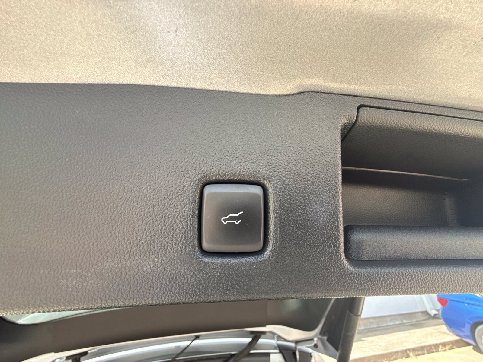 Used 2024 Ford Escape ST-Line w/ Tech Pack #1 FWD image 16