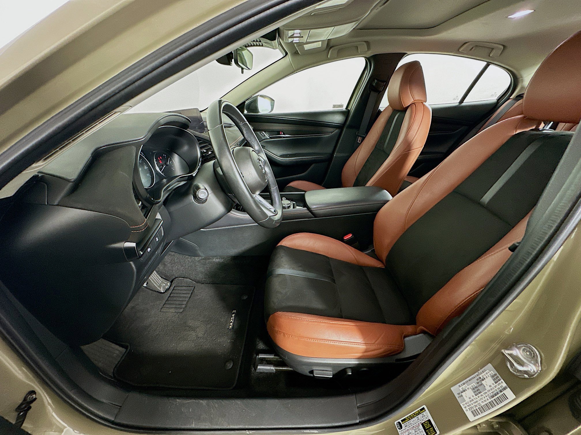 Used 2024 MAZDA MAZDA3 s image 13