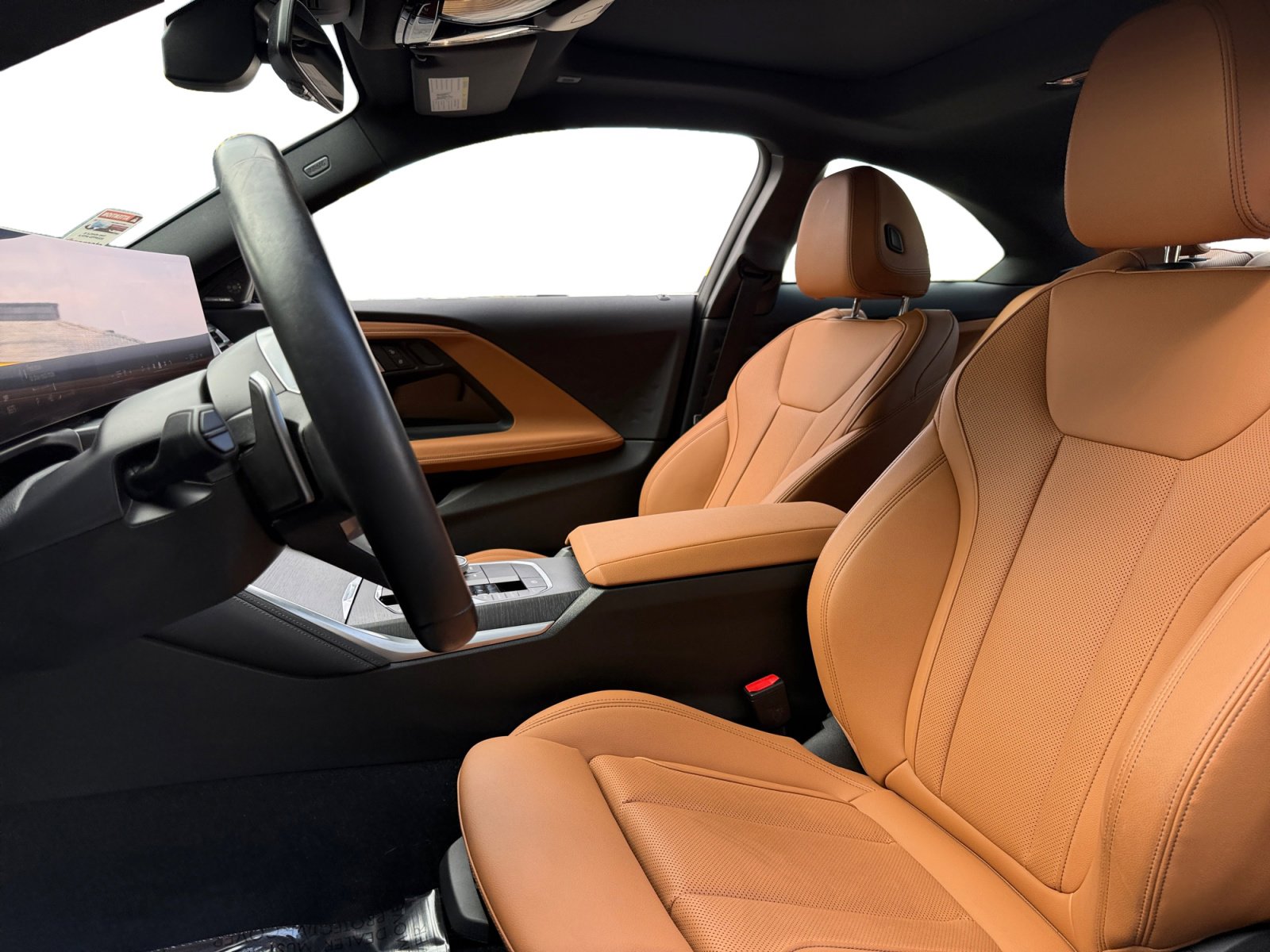 Used 2025 BMW 230i Coupe w/ M Sport Package image 9