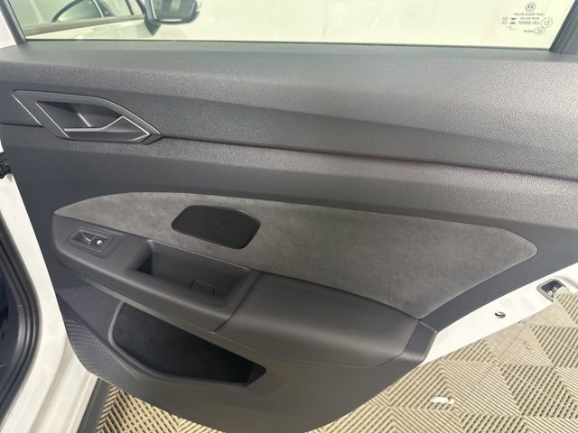 Used 2024 Volkswagen GTI SE FWD image 23