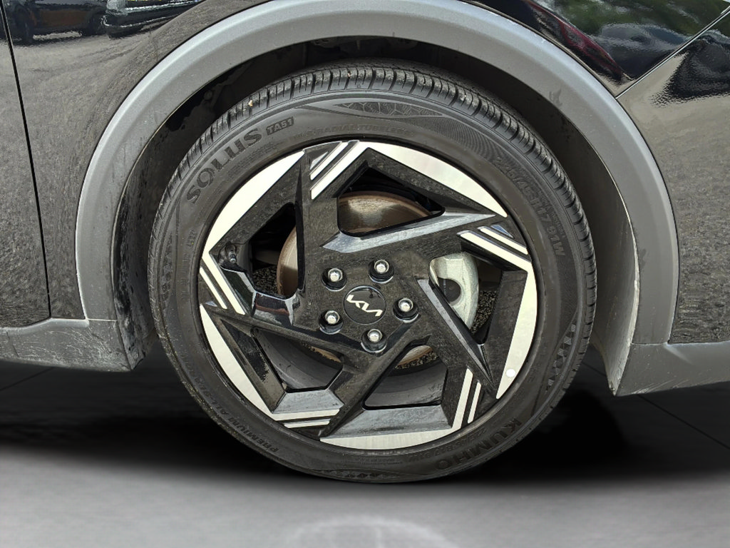Certified 2025 Kia K4 EX FWD image 30