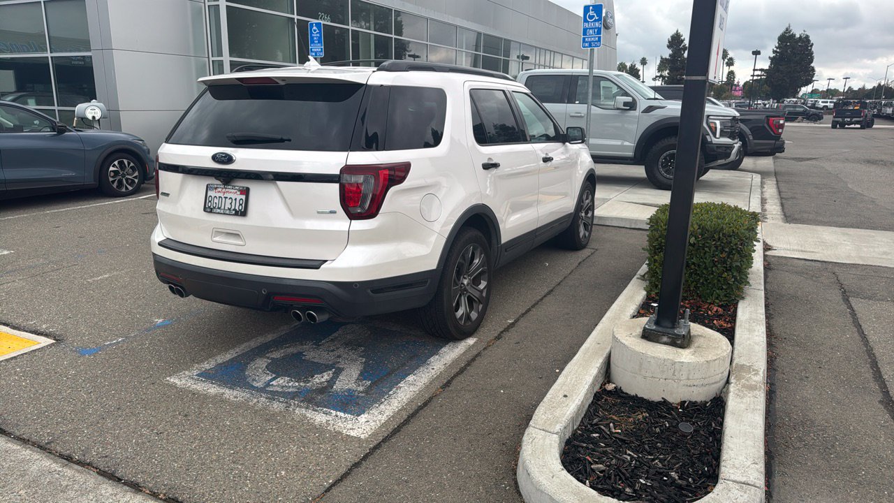 Certified 2018 Ford Explorer Sport w/ Equipment Group 401A AWD/4WD image 2