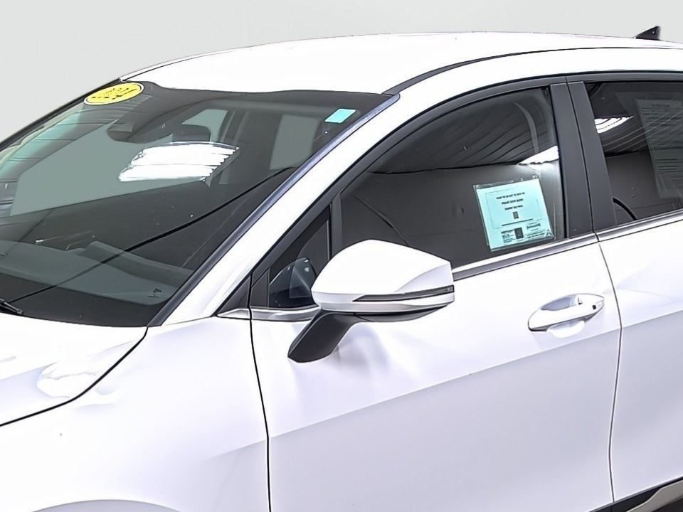Used 2024 Kia Sportage EX FWD image 8