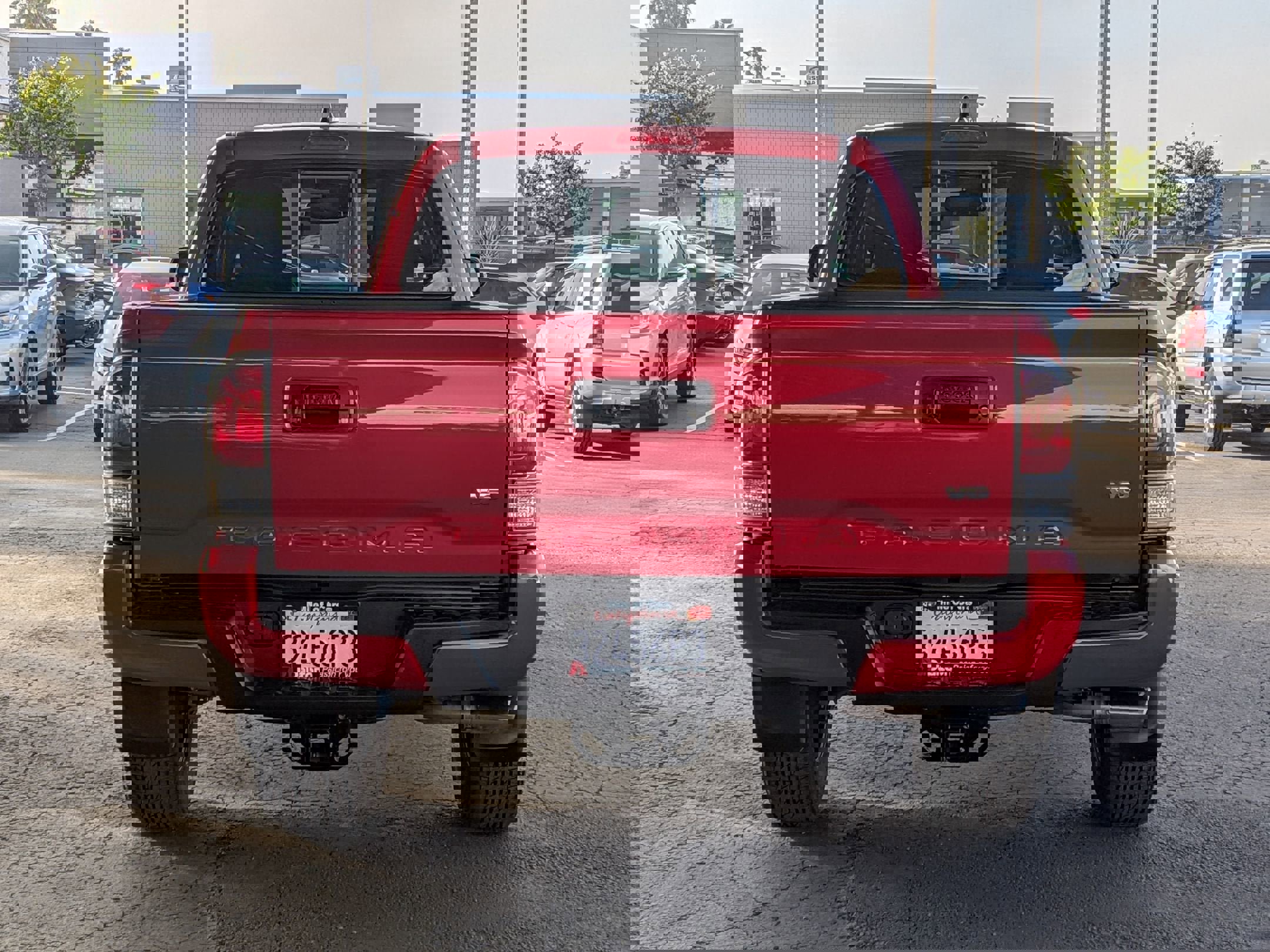 Certified 2022 Toyota Tacoma TRD Sport w/ TRD Premium Sport Package image 3