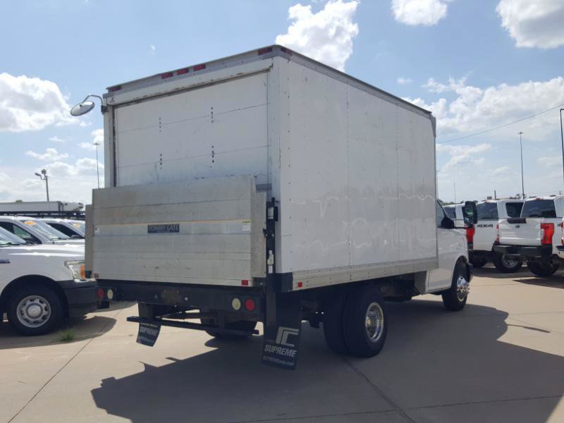 Used 2012 Chevrolet Express 3500 RWD image 7