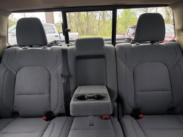 Used 2019 RAM 1500 Big Horn AWD/4WD image 14