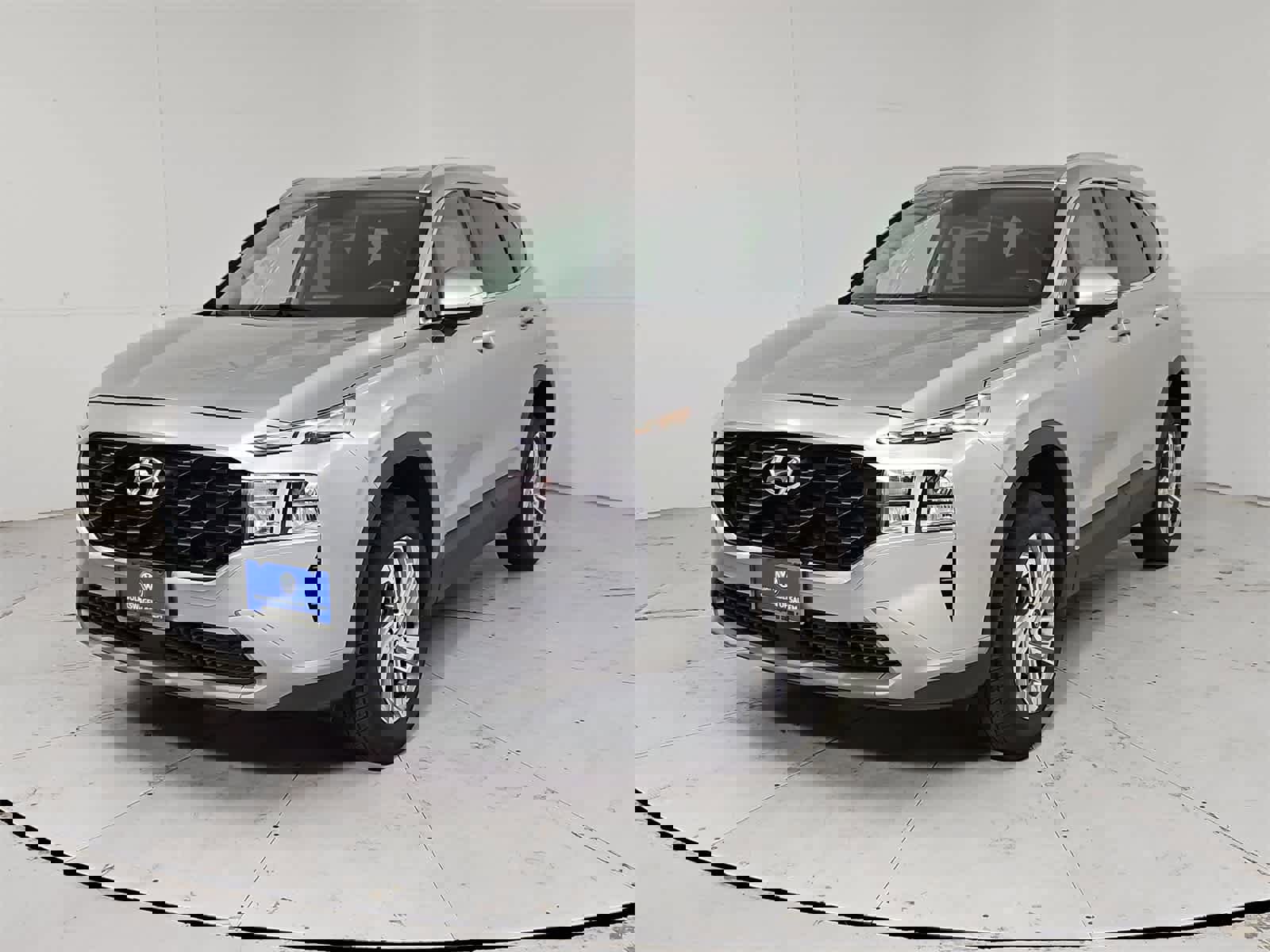 Used 2023 Hyundai Santa Fe SEL image 1