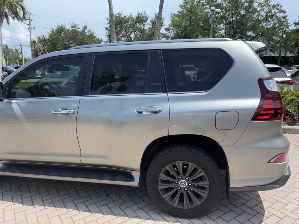 Used 2020 Lexus GX 460 Premium AWD/4WD image 8